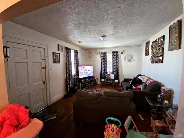 901 Centerdale ST, Lynchburg, VA 24501