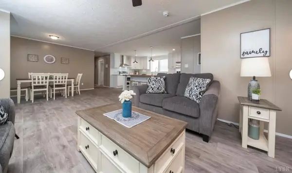 2125 Walnut Hollow RD, Lynchburg, VA 24503