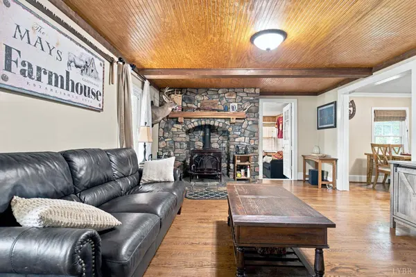 6385 Marysville RD, Gladys, VA 24554