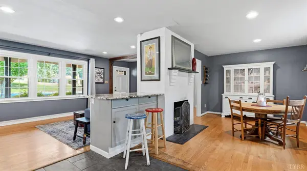 2305 Hawthorne RD, Lynchburg, VA 24503