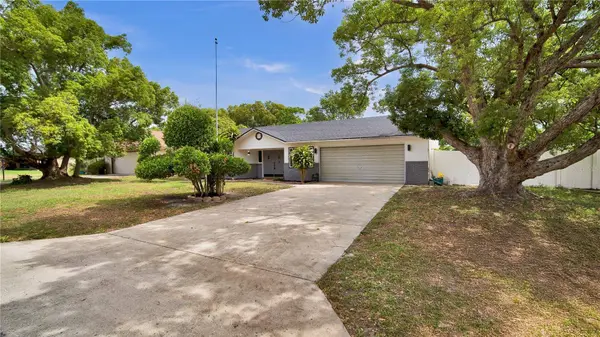 1965 GREENVIEW DR, Deltona, FL 32725