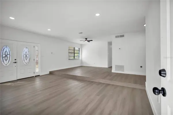 4665 PIEDMONT CT, Orlando, FL 32811