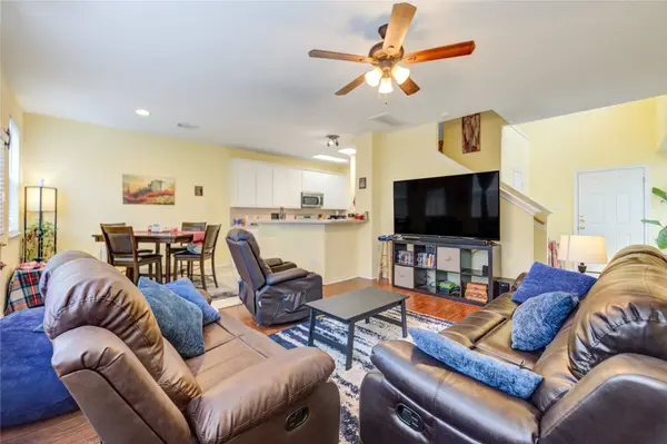 16631 Newglen LN, Houston, TX 77084