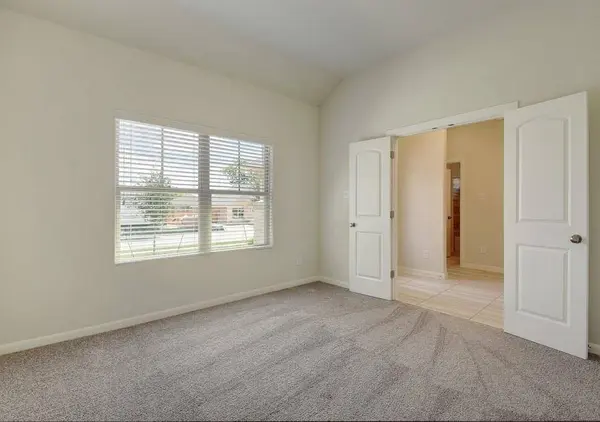 108 Swift Water LOOP, Bastrop, TX 78602