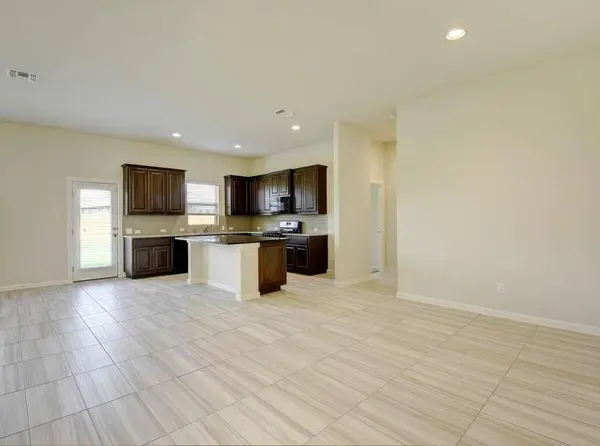 108 Swift Water LOOP, Bastrop, TX 78602