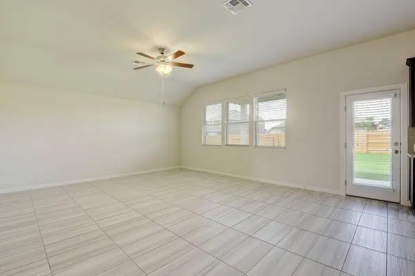 108 Swift Water LOOP, Bastrop, TX 78602
