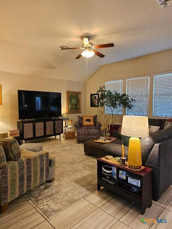 108 Swift Water LOOP, Bastrop, TX 78602