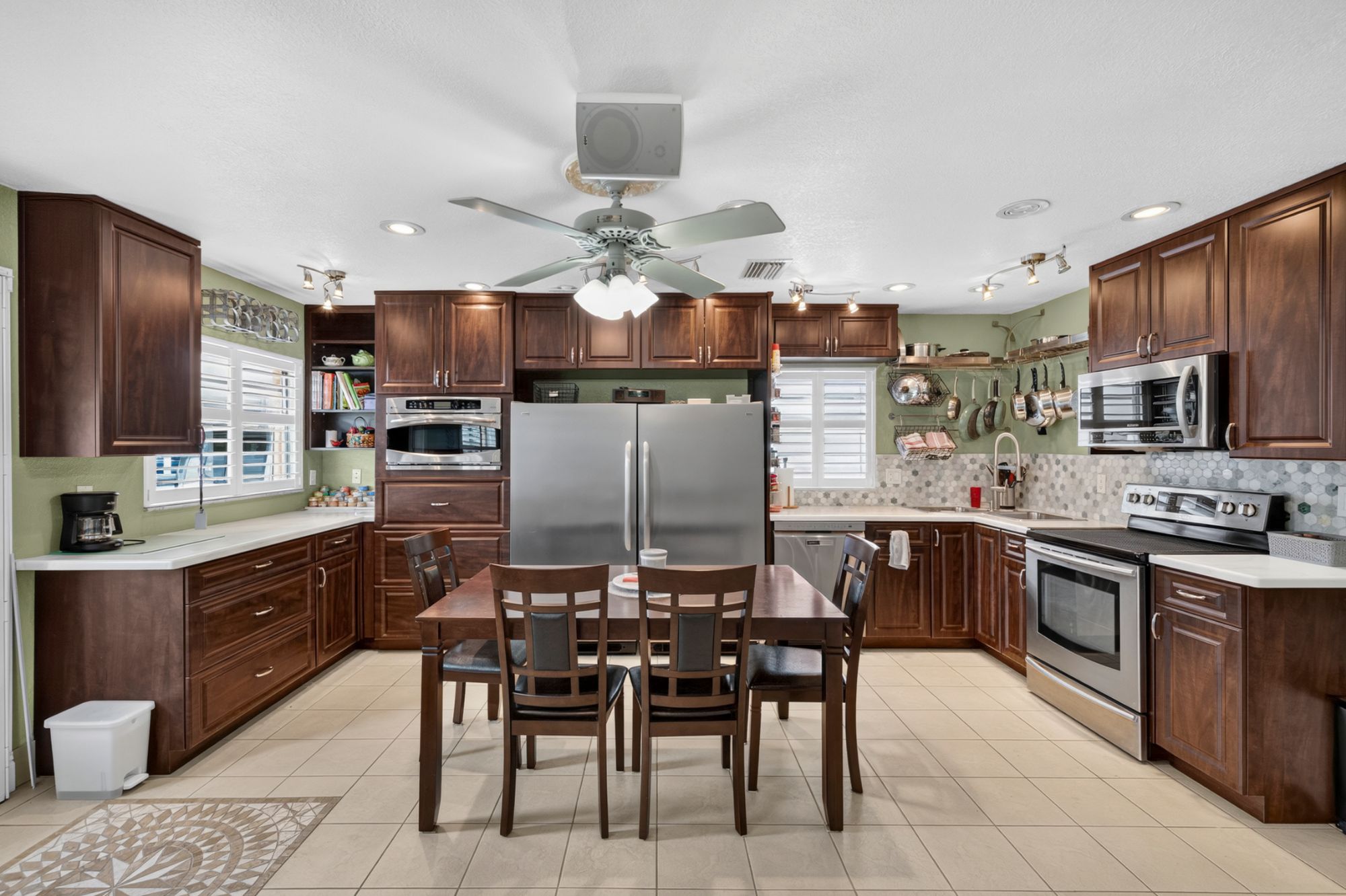 Updated kitchen in SummerTree 55+ condo in New Port Richey, FL.