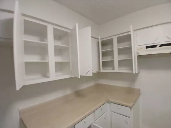 5709 Brookglen DR, Houston, TX 77017