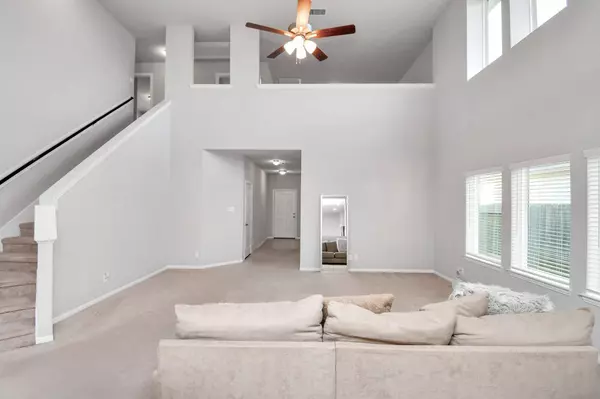 4502 River RD, Richmond, TX 77469