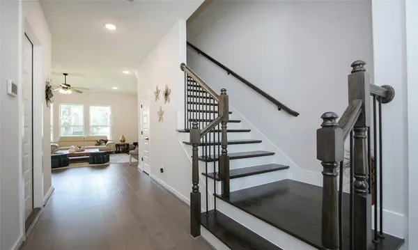 2103 Pueblito DR, Houston, TX 77077