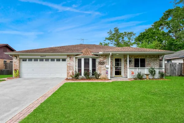 8407 Bandridge RD, La Porte, TX 77571