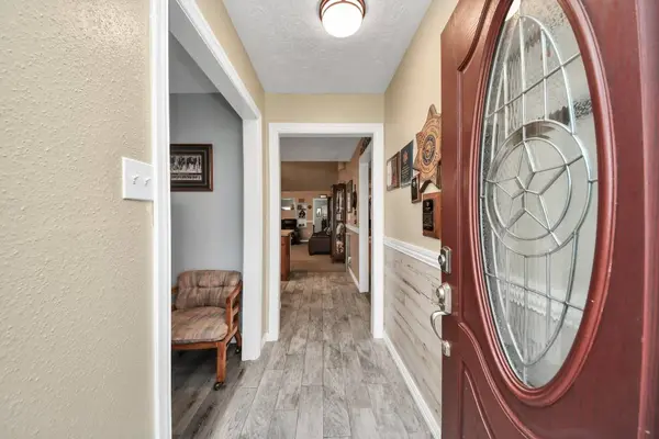 8407 Bandridge RD, La Porte, TX 77571