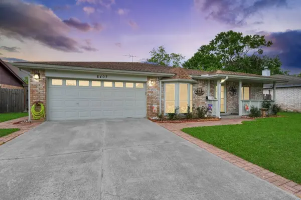 8407 Bandridge RD, La Porte, TX 77571