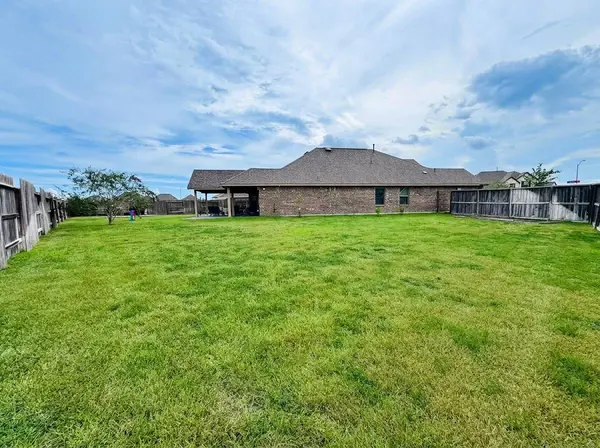 4603 Presario DR, Fresno, TX 77545