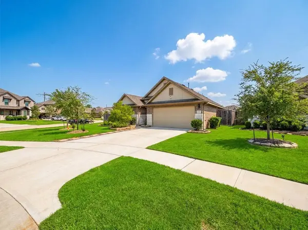 4603 Presario DR, Fresno, TX 77545