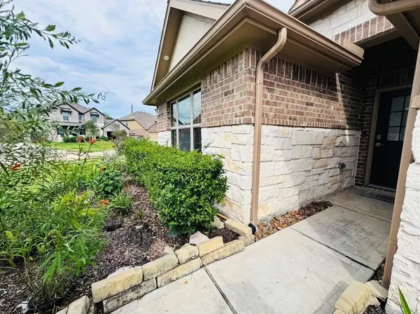 4603 Presario DR, Fresno, TX 77545