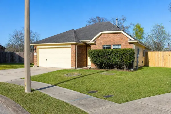 4031 Raspberry CT, Dickinson, TX 77539
