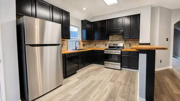 4031 Raspberry CT, Dickinson, TX 77539