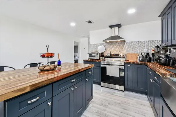 1929 W HIGHLAND ST, Lakeland, FL 33815