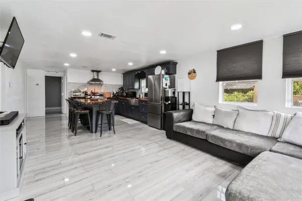 1929 W HIGHLAND ST, Lakeland, FL 33815