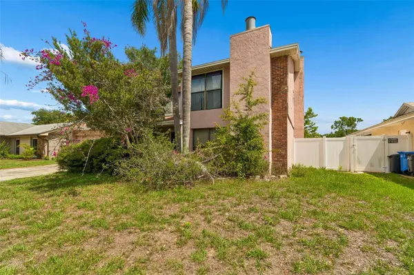 5511 RAVEN CT, Tampa, FL 33625