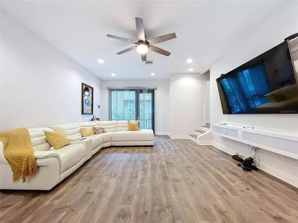 2511 N GRADY AVE N #59, Tampa, FL 33607