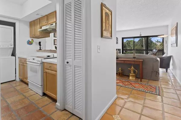 13334 Polo Club RD 317, Wellington, FL 33414