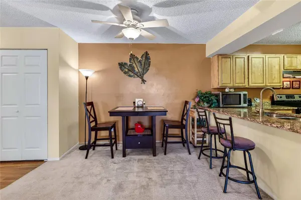 610 KENWICK CIR #205, Casselberry, FL 32707