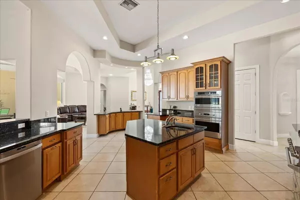 6190 W HIGHWAY 326, Ocala, FL 34482