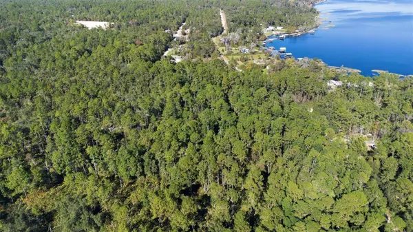 124 EASY ST, Florahome, FL 32140