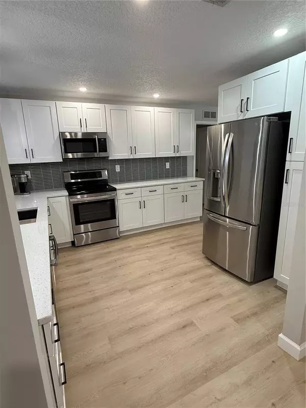 109 TIMBER CIR, Safety Harbor, FL 34695