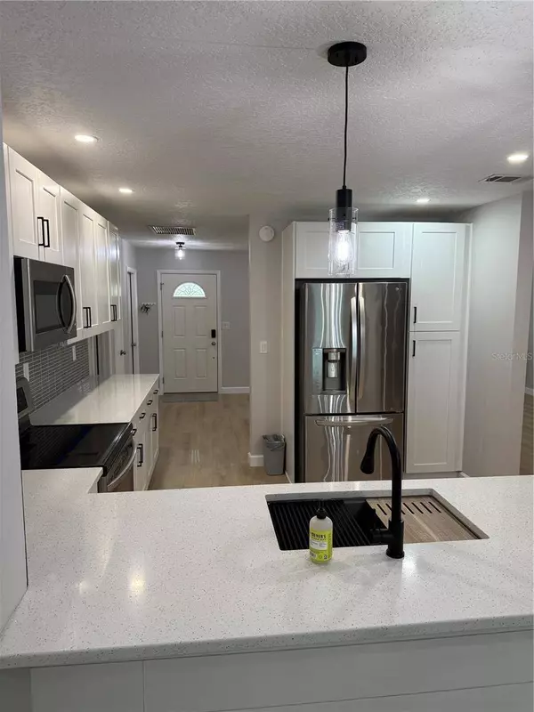 109 TIMBER CIR, Safety Harbor, FL 34695