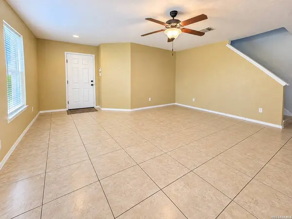 9642 PLEASANTON CV, San Antonio, TX 78221