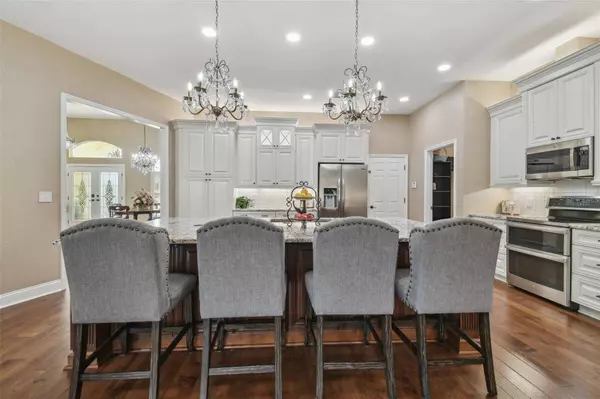 2712 CLUBHOUSE DR, Plant City, FL 33566