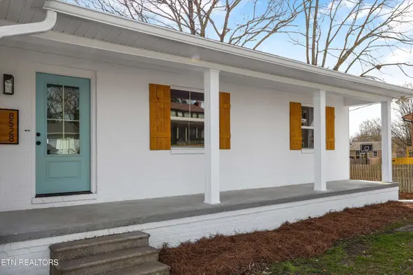 8528 Richland Colony Rd, Knoxville, TN 37923