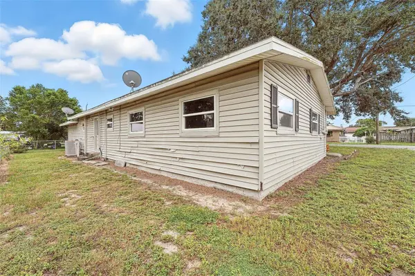 896 N 9TH ST, Eagle Lake, FL 33839