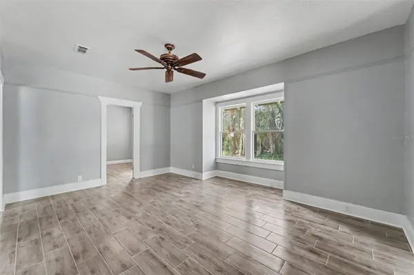 122 S GARFIELD AVE, Deland, FL 32724