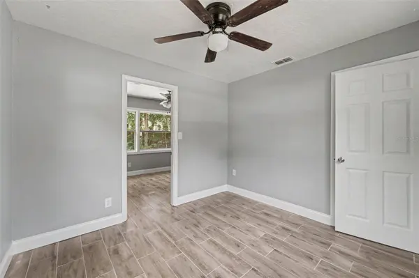 122 S GARFIELD AVE, Deland, FL 32724