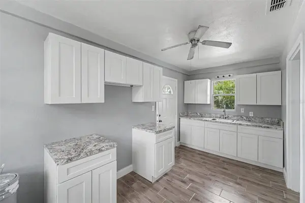 122 S GARFIELD AVE, Deland, FL 32724