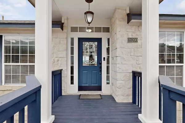 21200 High DR, Lago Vista, TX 78645