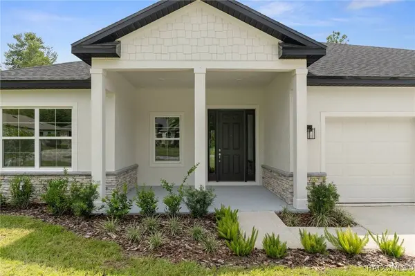 43 Bells Of Ireland CT, Homosassa, FL 34446