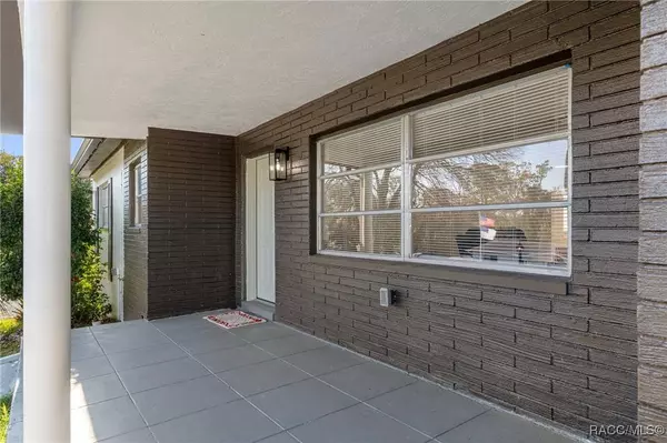 52 S Columbus ST, Beverly Hills, FL 34465