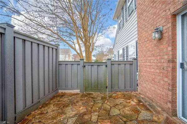 1403 Siena Ct, Virginia Beach, VA 23456-7722