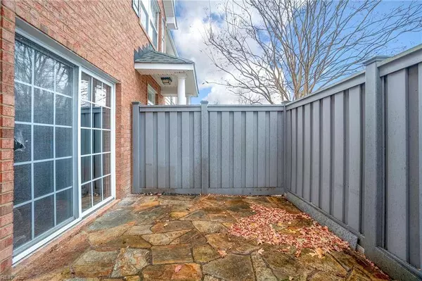 1403 Siena Ct, Virginia Beach, VA 23456-7722