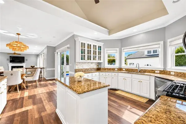 801 Keeling Drive DR, Chesapeake, VA 23322