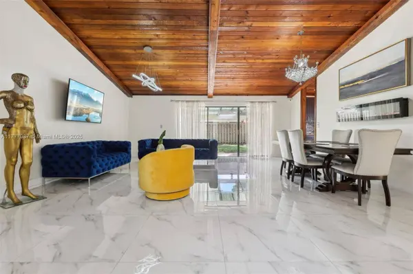 750 NW 77th Ave, Plantation, FL 33324