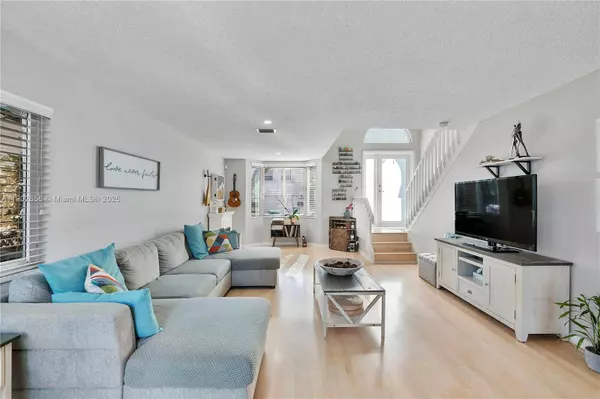 236 NW 118th Dr, Coral Springs, FL 33071