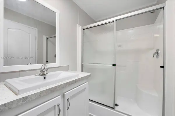 5530 SW 32nd Ter, Dania Beach, FL 33312