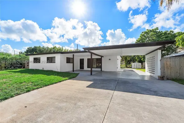 451 SW 38th Ter #1, Fort Lauderdale, FL 33312